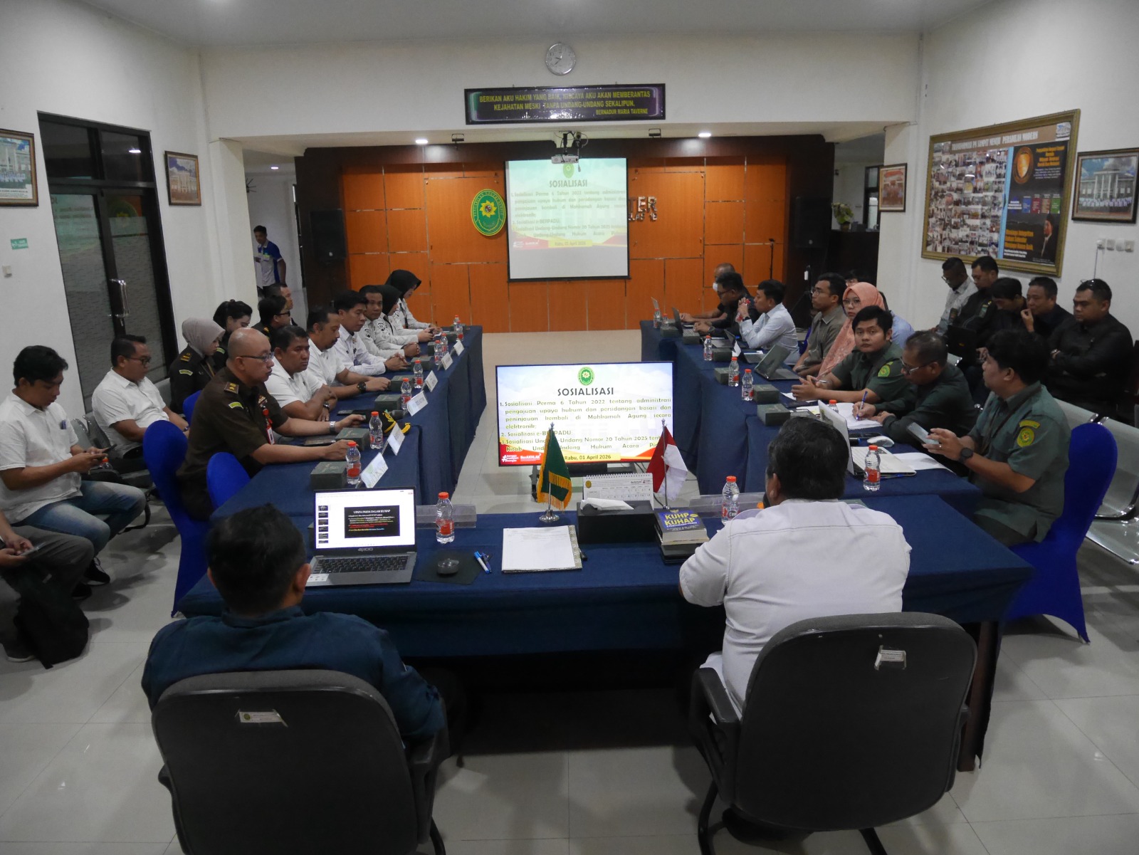 PN Sampit Sosialisasikan PERMA dan KUHAP Baru, Dorong Transformasi Sistem Peradilan Modern