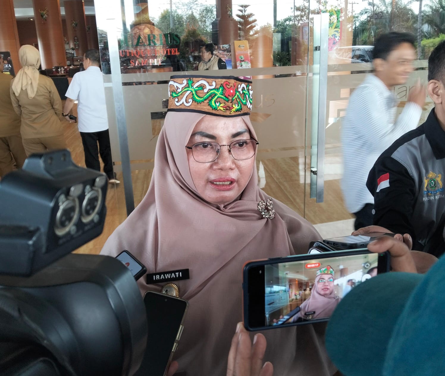 Wabup Kotim Minta APH Telusuri Grup Medsos Viral Diduga LGBT yang Meresahkan