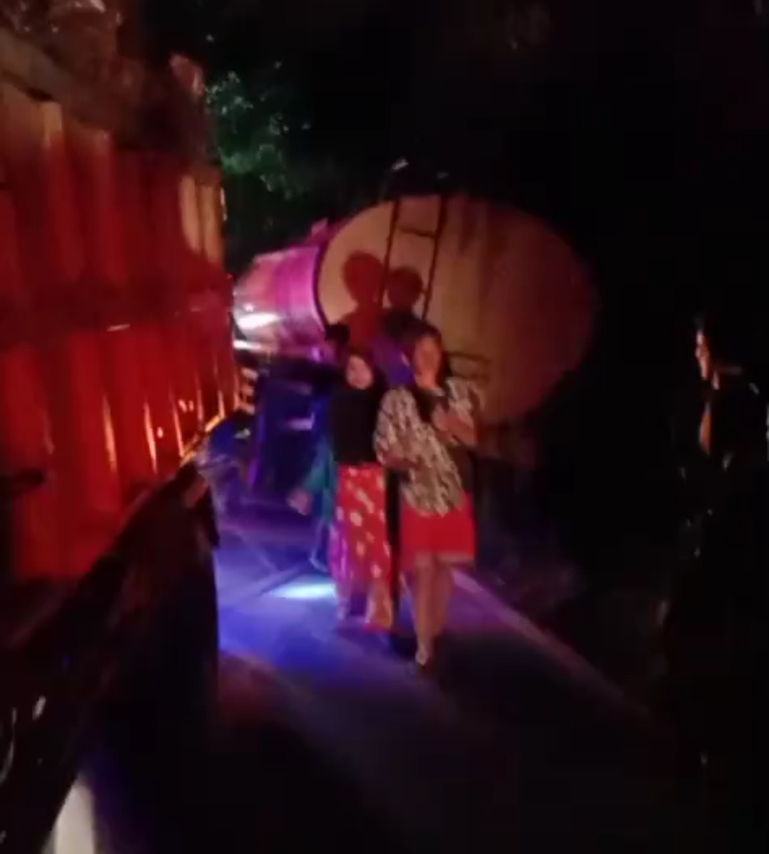 Kecelakaan Beruntun di Jalan Padas Parenggean, Pikap Mogok Diseruduk Truk CPO