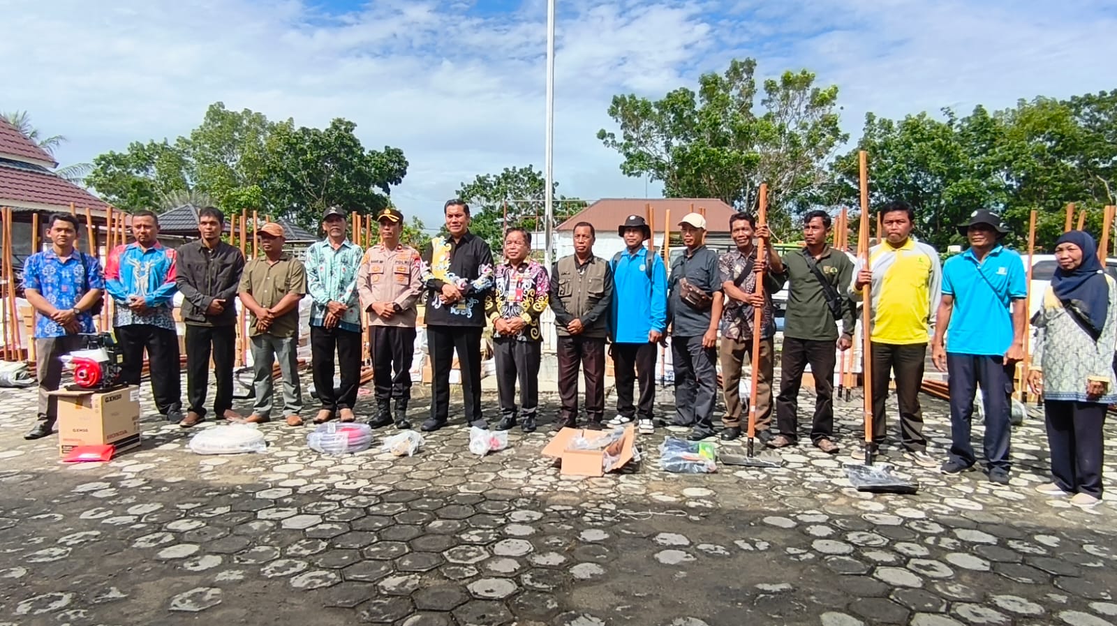12 MPA di Pulang Pisau Terima Bantuan Sarpras Pengendalian Karhutla, Wabup Minta Dimanfaatkan Maksimal