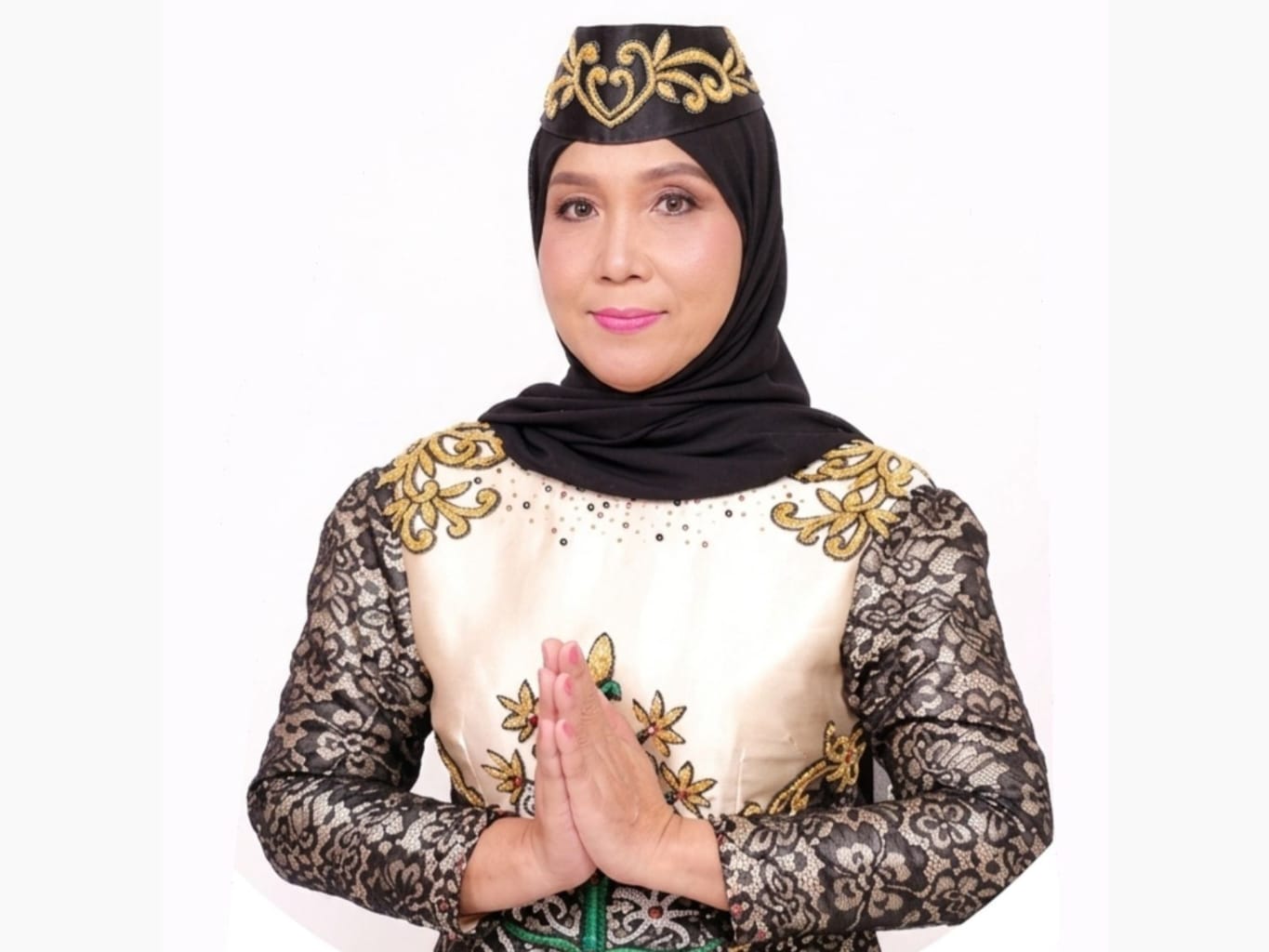 Kisah Inspiratif di Momen Hari Kartini, Perempuan Sampit Raih Gelar Doktor dengan Predikat Tertinggi