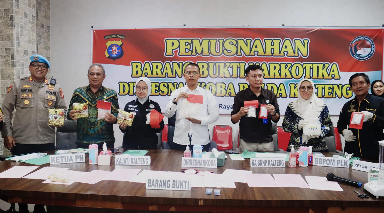 Polda Kalteng Musnahkan 5,43 Kg Sabu Senilai Rp8,54 Miliar, 21 Tersangka Diamankan