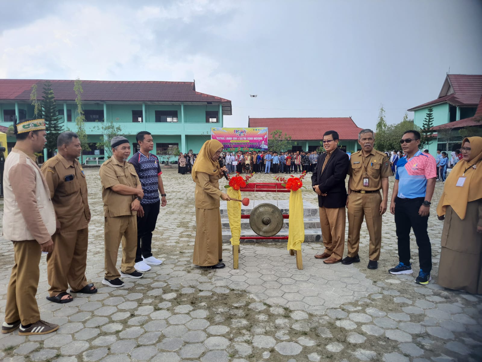 Ajang FLS3N dan O2SN Tingkat Kabupaten Kotim Resmi Dibuka, Kadisdik Tekankan Pembentukan Karakter