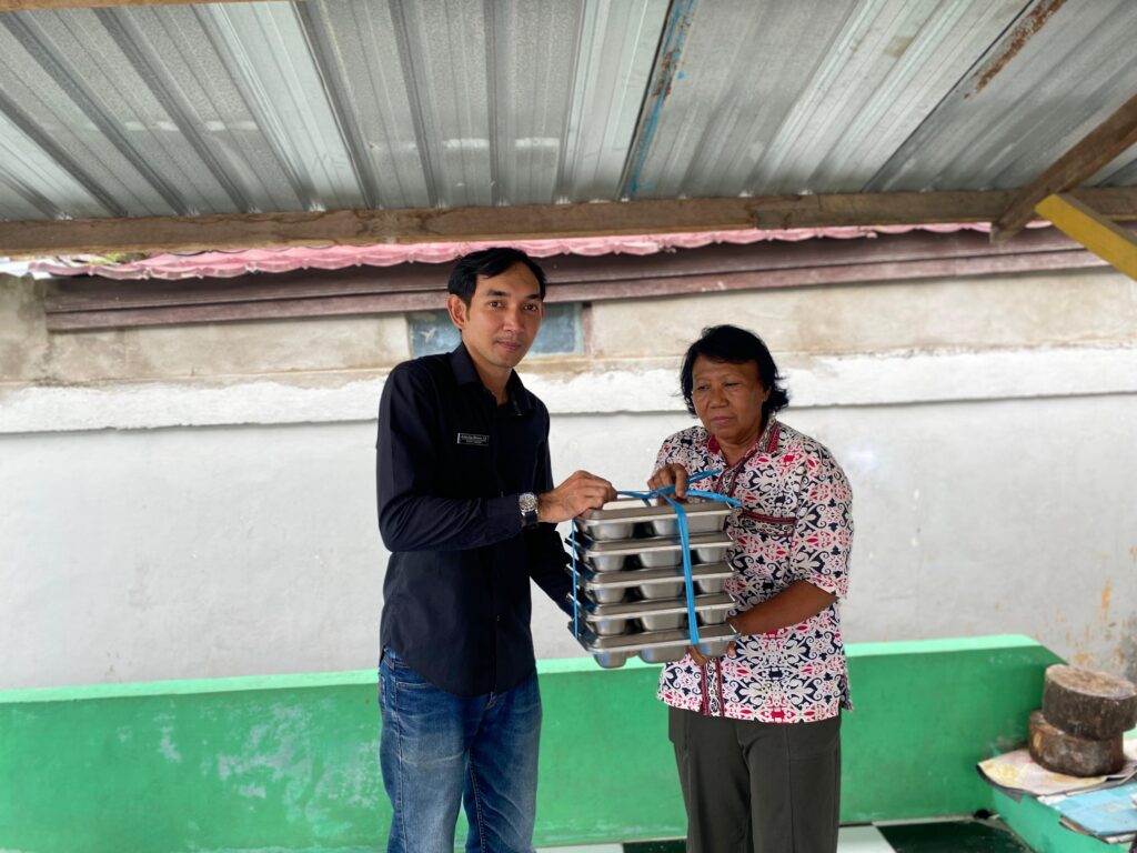 Dua Posyandu Terima Manfaat MBG dari SPPG Baamang Tengah 4