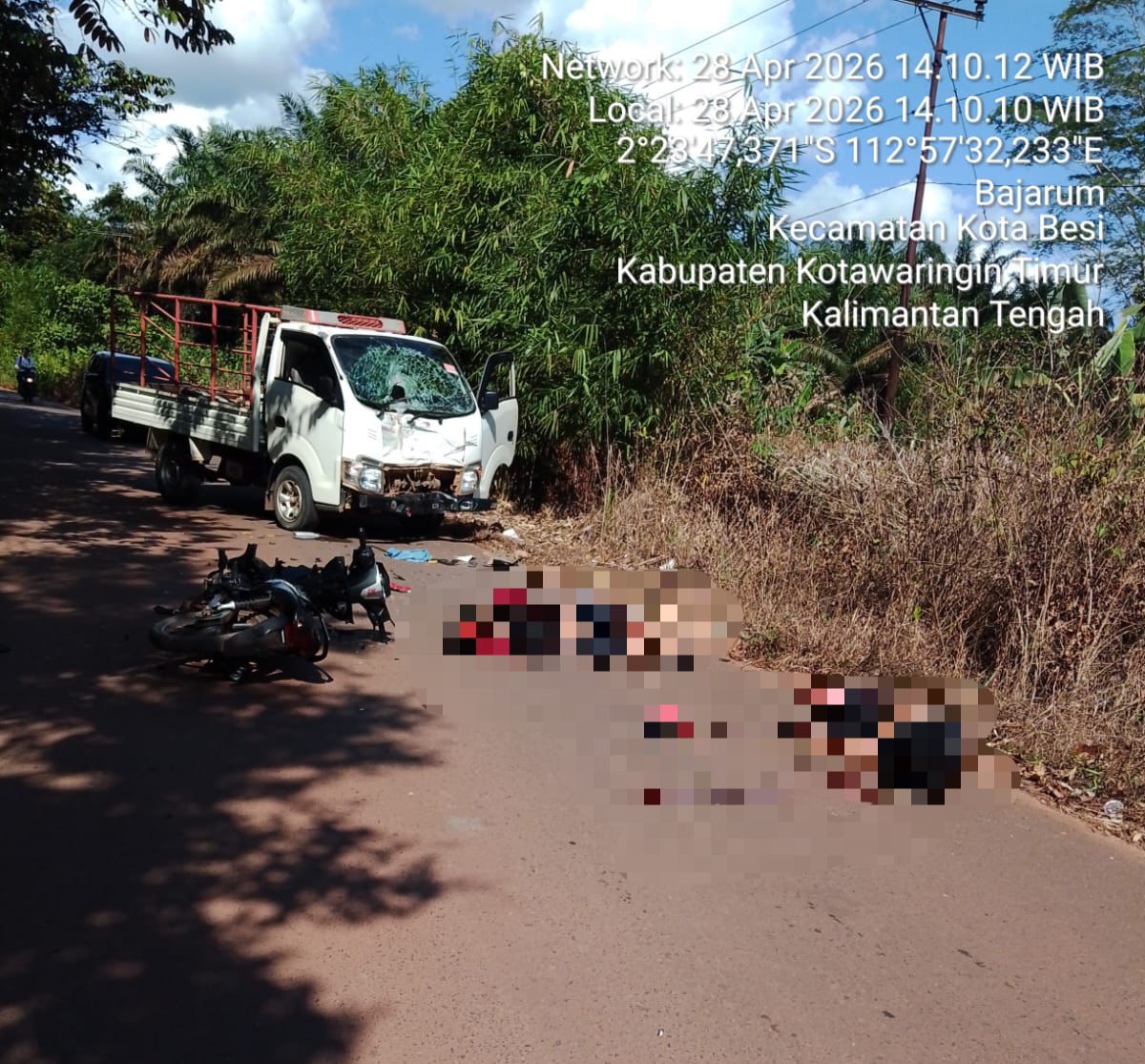 Diduga Adu Banteng, Motor vs Pikap di Jalan Trans Kandan Akibatkan Dua Orang Luka Serius