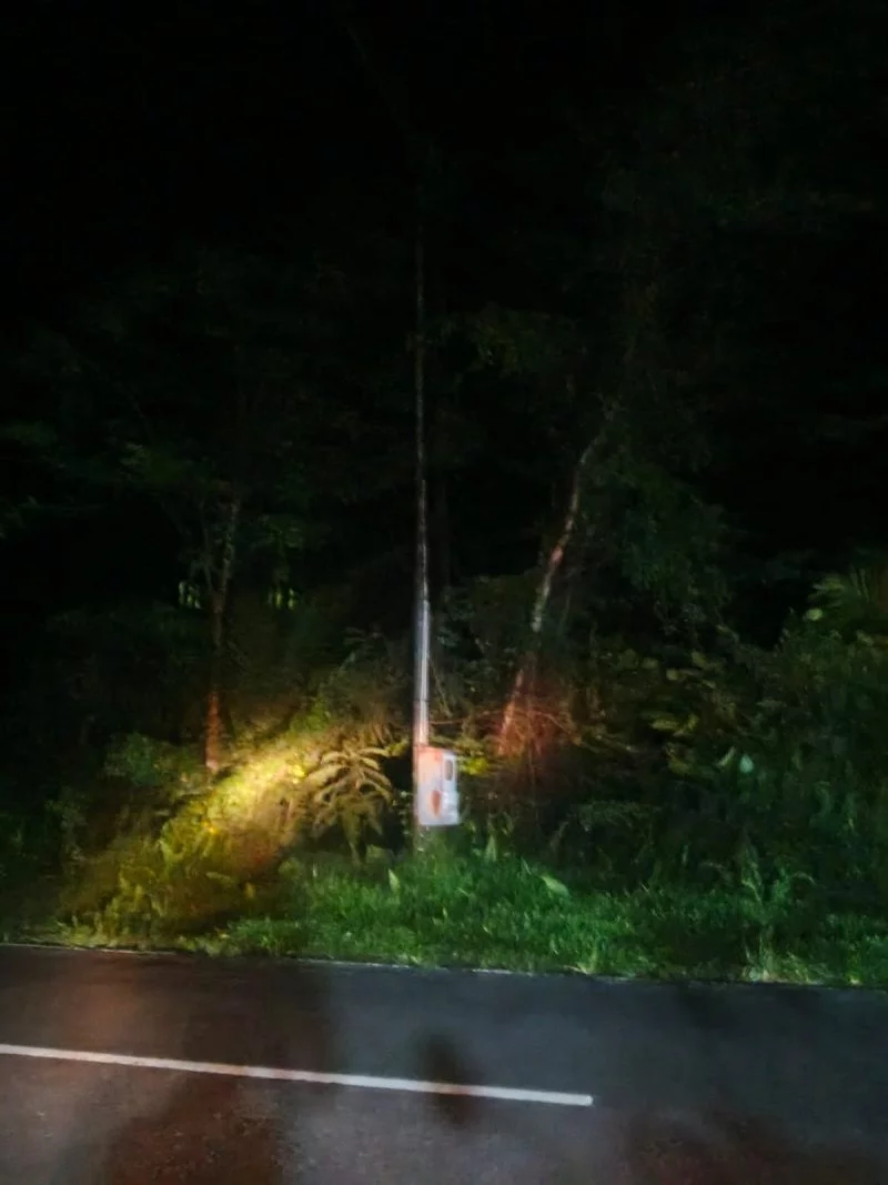 Lampu Jalan Padam Lebih Sepekan, Warga Bereng Keluhkan Minimnya Penanganan