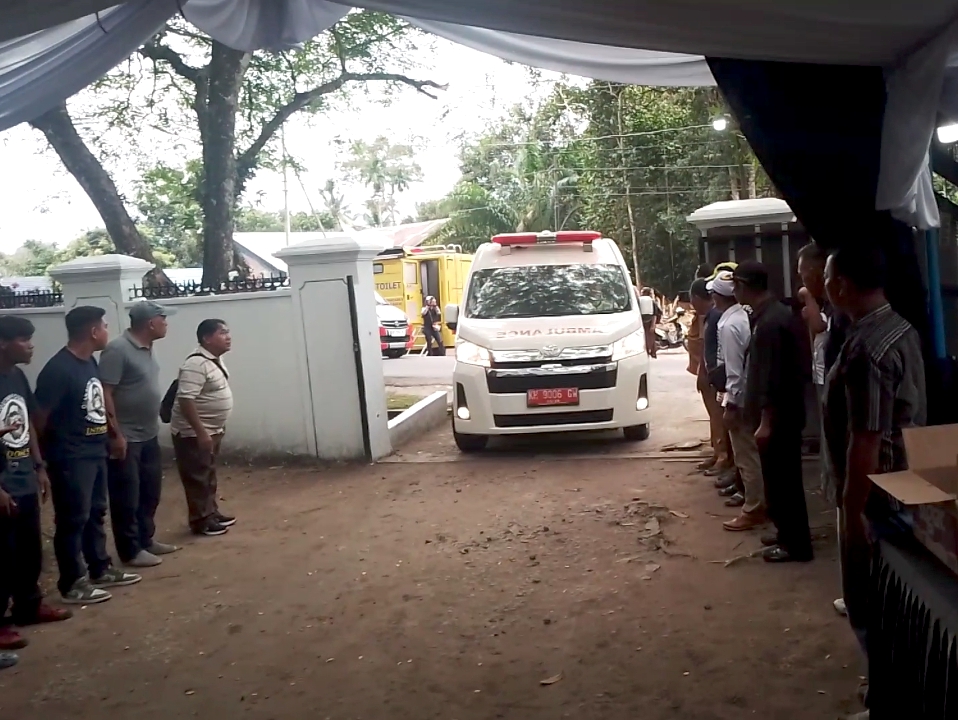 Jenazah Birute Galdikas Tiba di Rumah Duka Desa Pasir Panjang Kotawaringin Barat