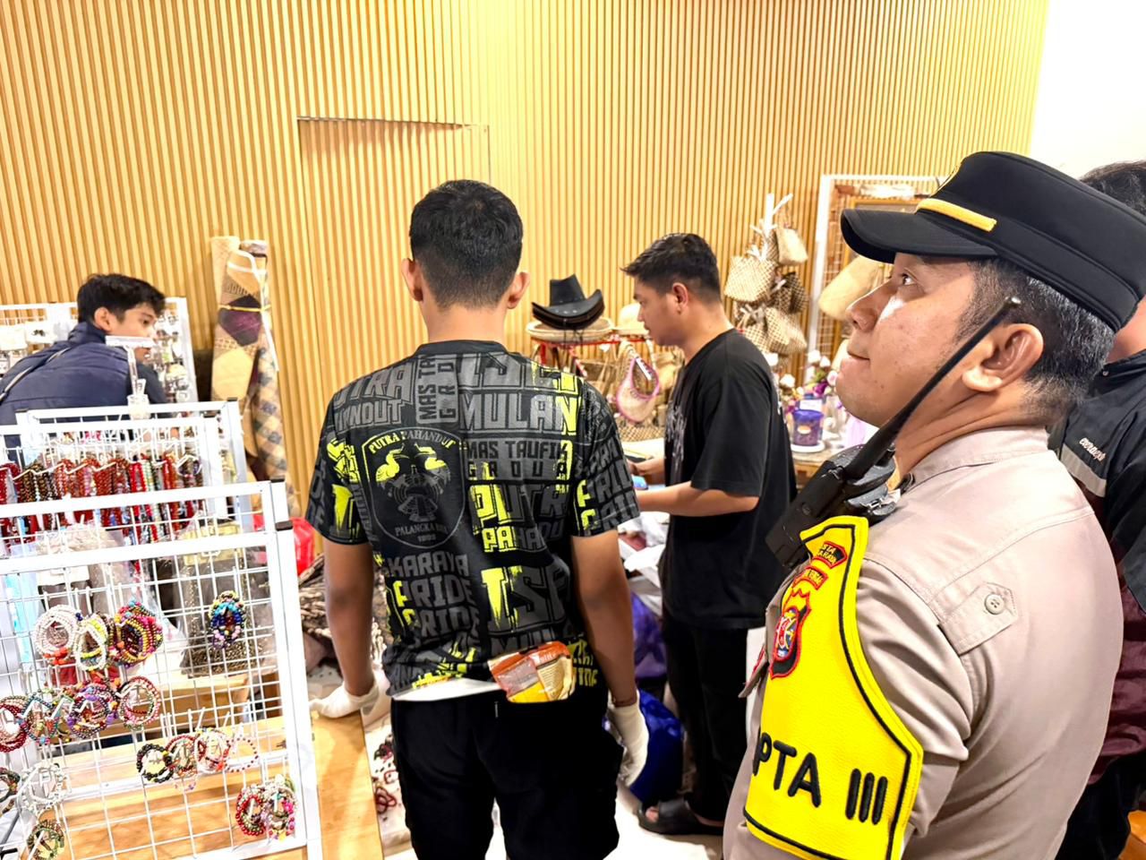 Seorang Permpuan Lansia Ditemukan Meninggal Di Dalam Toko, Keluarga Curiga Korban Tak Bisa Dihubungi