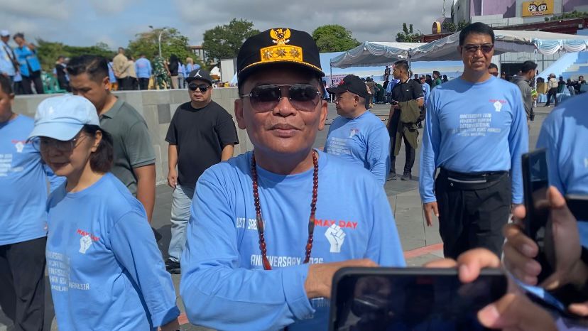 Gubernur Agustiar: Saya Juga Buruh, Digaji Masyarakat