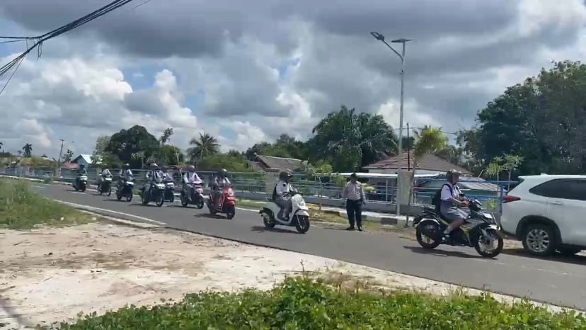 Tragis, Jalan Berlubang Dan Gelap Di Palangka Raya Renggut Nyawa Siswi