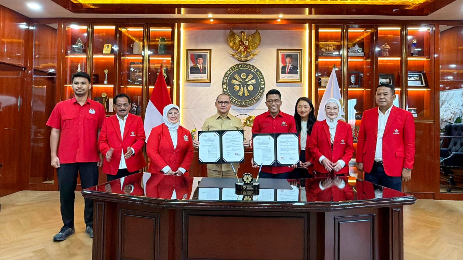 Perkuat Layanan Pekerja Migran, Menteri Mukhtarudin Gandeng SOKSI Jadi Mitra Strategis